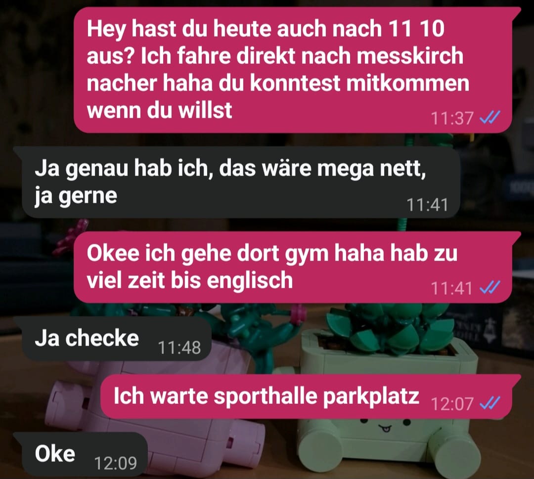 unsere erste whatsapp nachricht am 7. juli